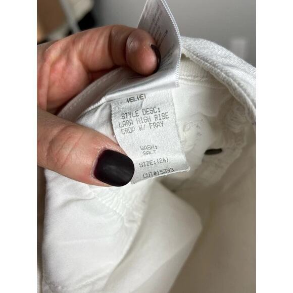 Velvet by Graham & Spencer "LARA" White Denim Black/Gray Stripes Crop Jeans 24 - Picture 5 of 6